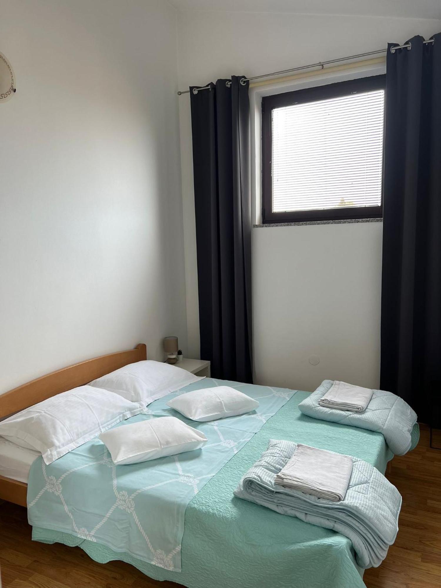 Apartments&Rooms Lorena 236 Rovinj Buitenkant foto