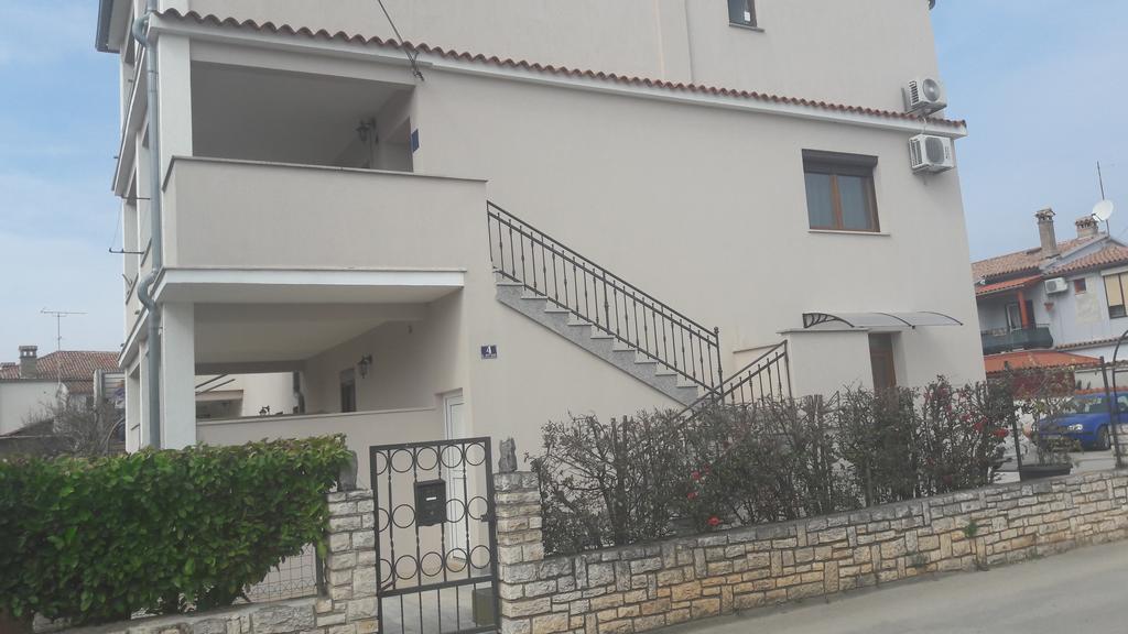 Apartments&Rooms Lorena 236 Rovinj Buitenkant foto
