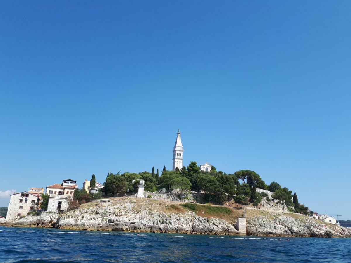 Apartments&Rooms Lorena 236 Rovinj Buitenkant foto