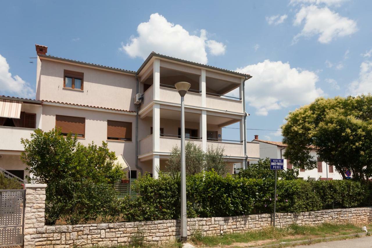 Apartments&Rooms Lorena 236 Rovinj Buitenkant foto