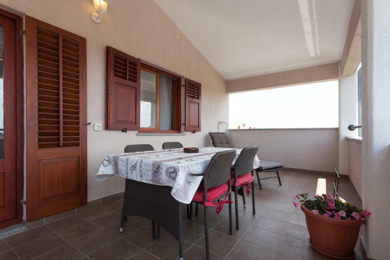 Apartments&Rooms Lorena 236 Rovinj Buitenkant foto