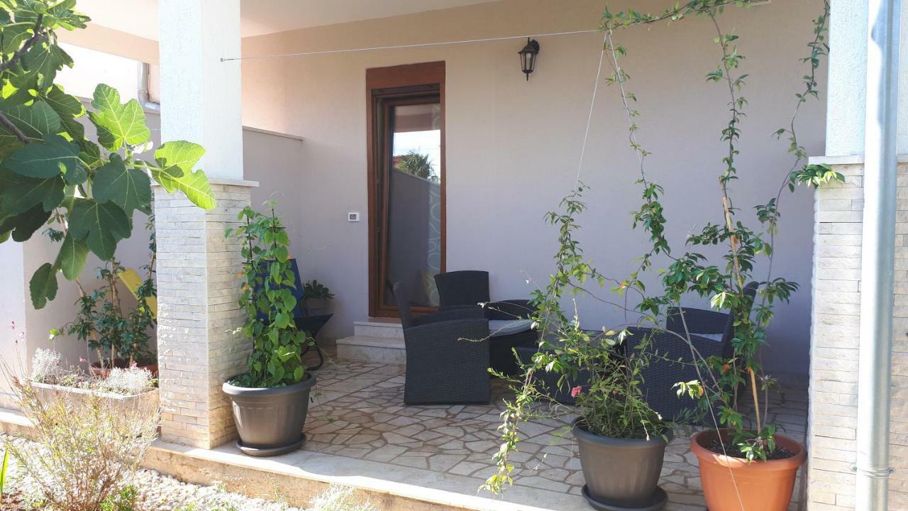 Apartments&Rooms Lorena 236 Rovinj Buitenkant foto